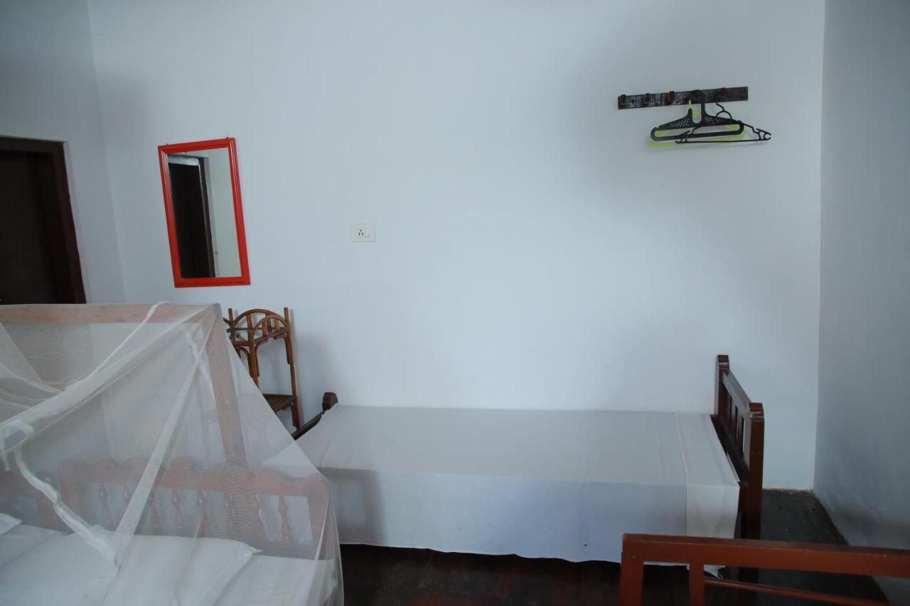 Alappuzha Malayalam Lake Resort מראה חיצוני תמונה