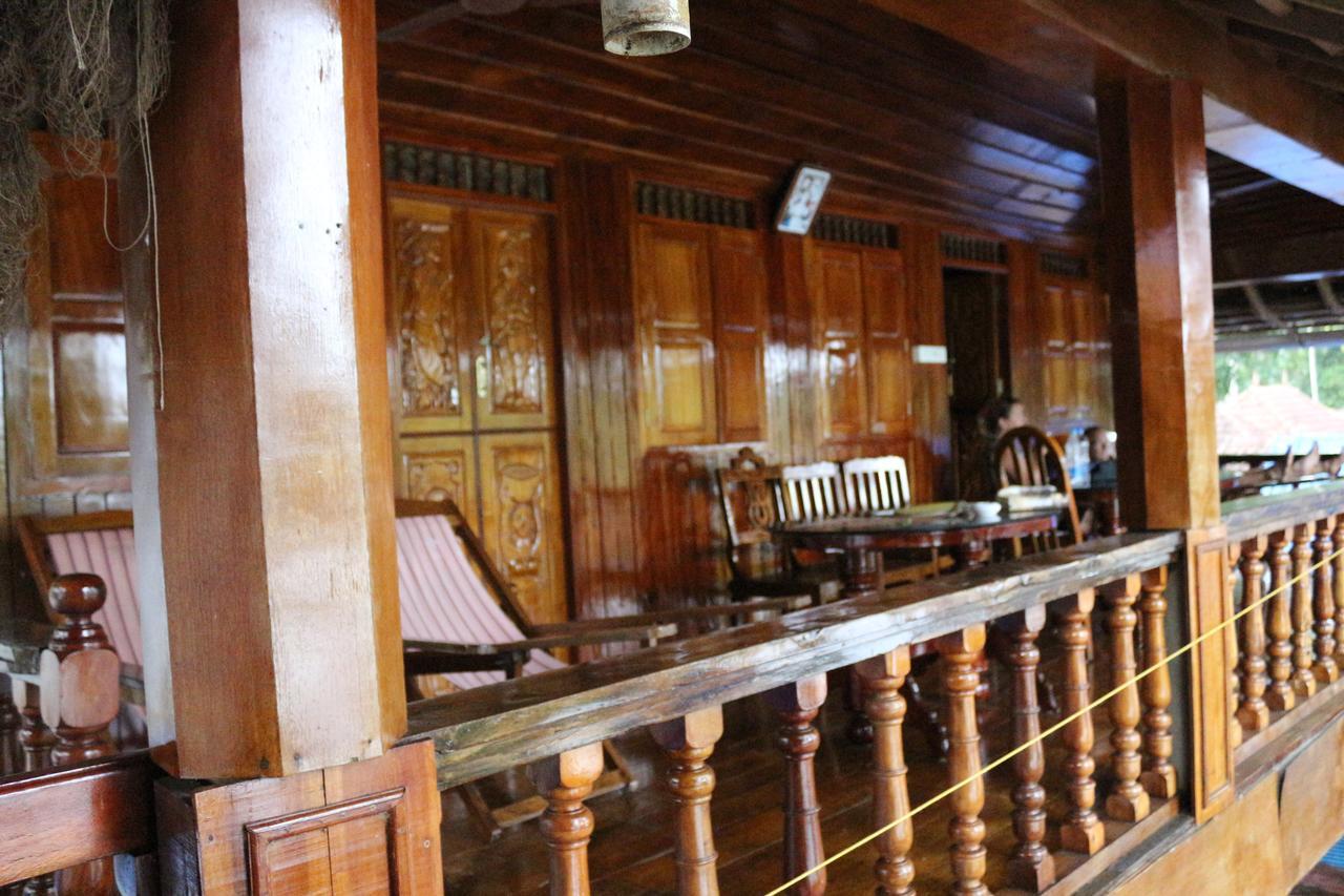 Alappuzha Malayalam Lake Resort מראה חיצוני תמונה